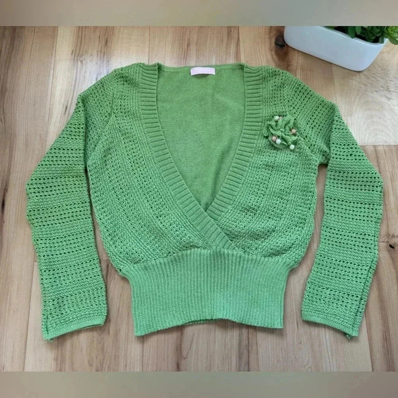 Vintage Green Knit Crochet Cropped Sweater Deep V-neck - Picture 9 of 10
